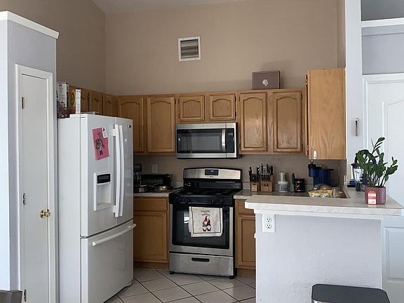 5th image of 12226 Maria Seanes Dr