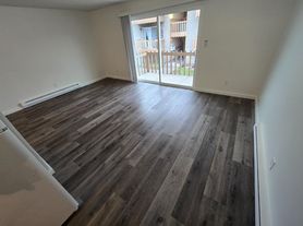 1417 N Wall St, Spokane, WA
