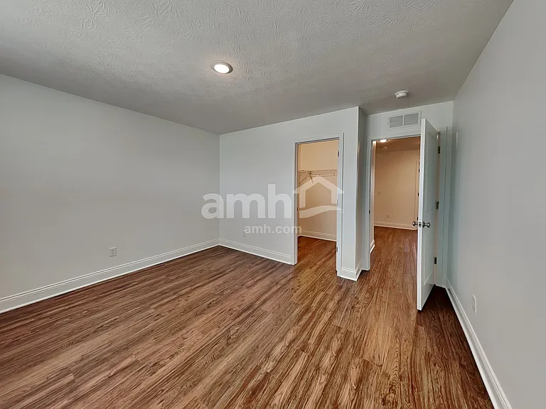 1037 Castor Dr — Photo 26