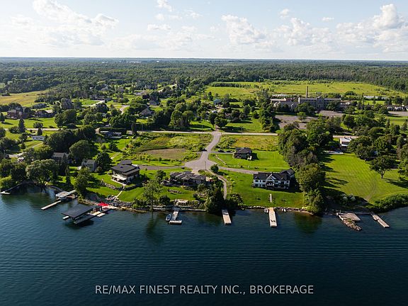 4th image of 1 Shoreside Way