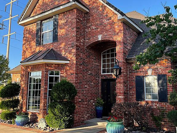 4th image of 4501 Aberdeen Dr