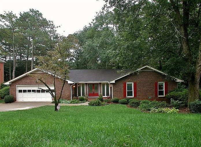 1st image of 3698 Wentworth Ln