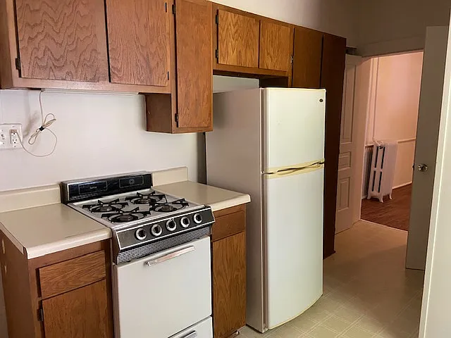 324 Catherine St #2 — Photo 7