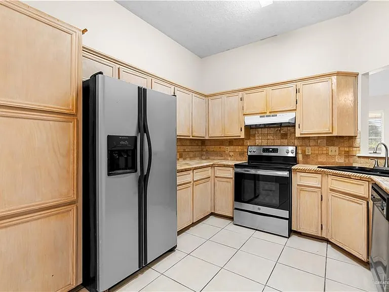 1709 Jonquil Ave — Photo 10