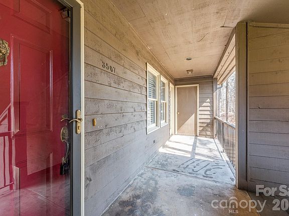 2nd image of 3507 Colony Crossing Dr