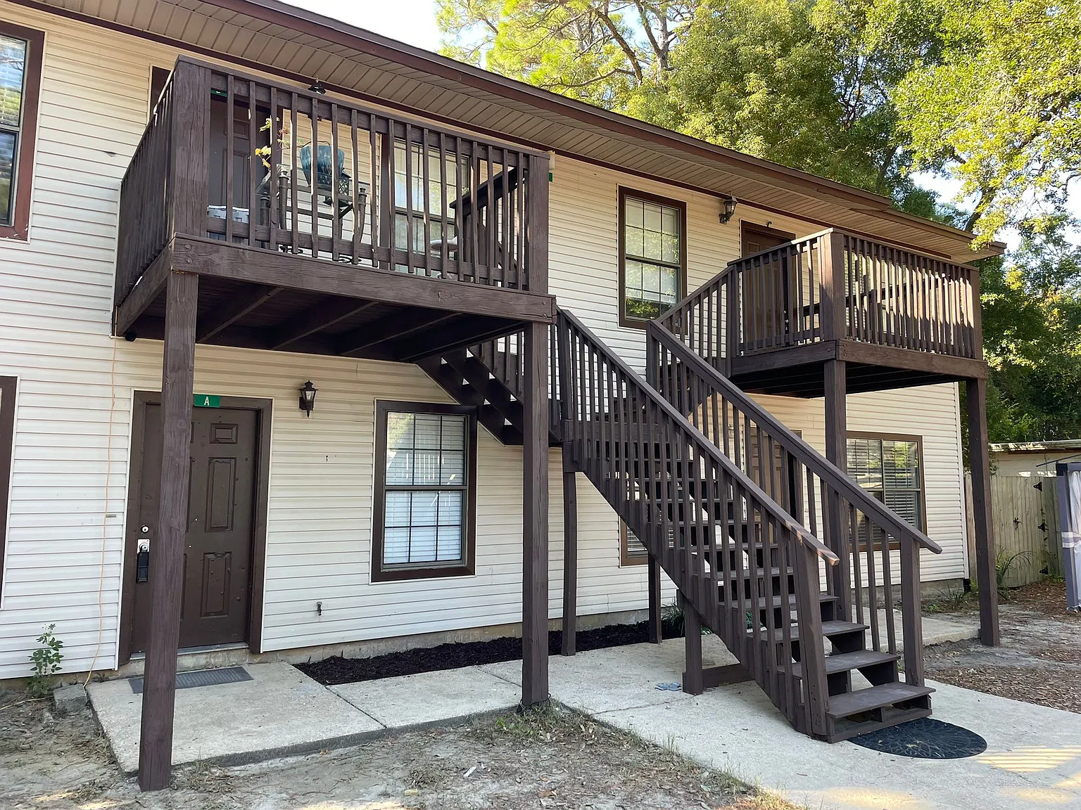 26 Park Cir SE — Photo 1