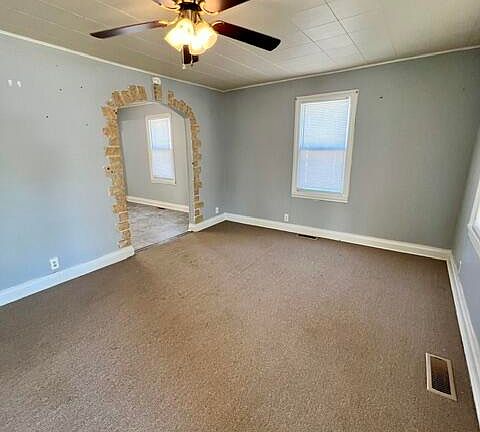 2nd image of 2618 W Lincoln Street