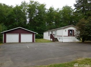 141 NE Snowcap Dr, Tahuya, WA 98588