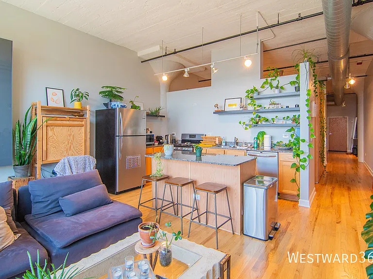 221 E Cullerton St #714 — Photo 3