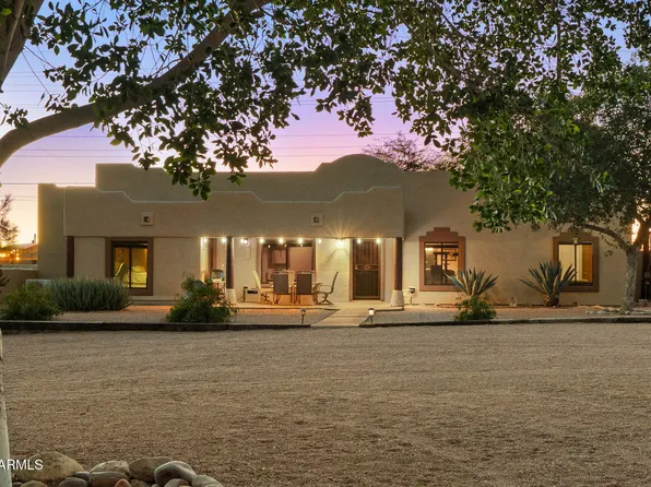 385 N TOMAHAWK Road, Apache Junction, AZ 85119