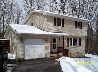 121 Big Buck Dr, Saylorsburg, PA 18353