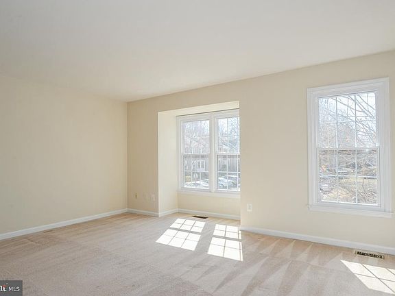 3rd image of 6570 Morning Meadow Dr