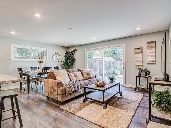 5th image of 2413 Andrade Way
