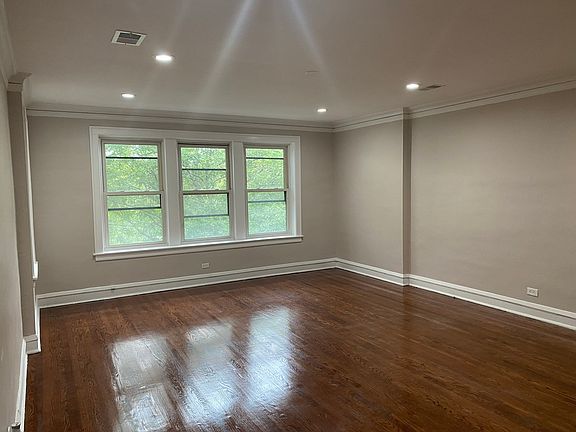 2nd image of 7631 S Yates Blvd #3
