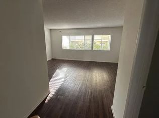 530 Esplanade #1B-1BA, Redondo Beach, CA 90277