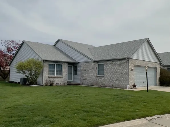 1316 Quail Run Dr #1316, Savoy, IL 61874