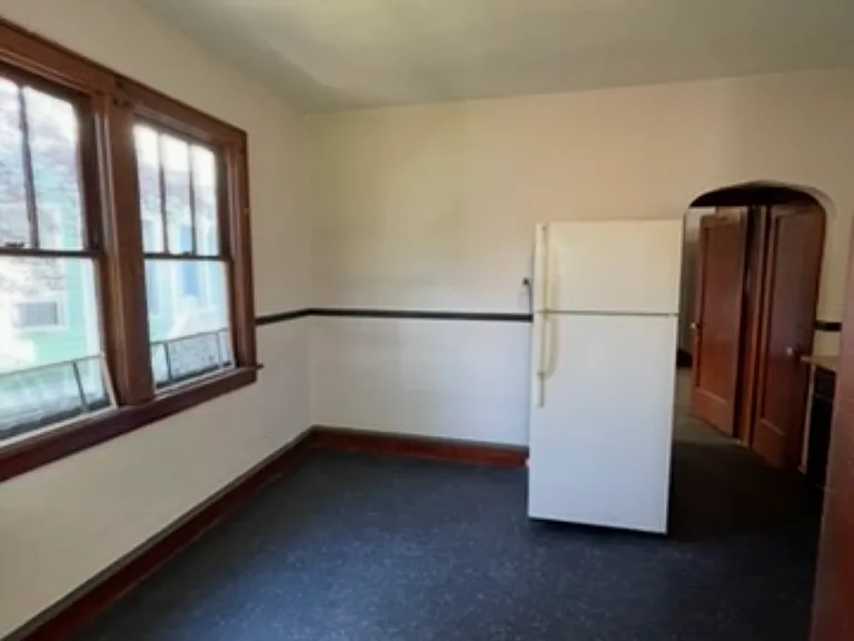 98 S Maple Ave #1 — Photo 5
