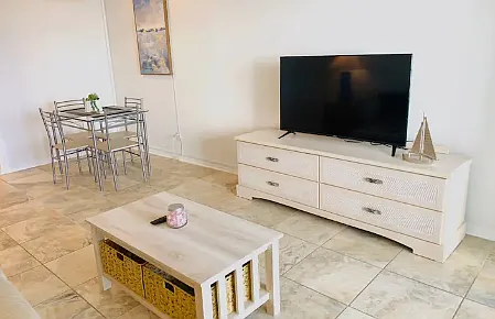 1 bed, 480 sqft, $1,600 — Photo 1