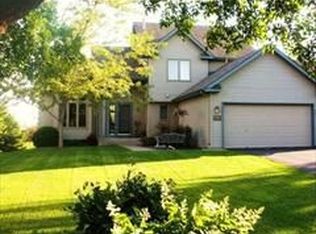 1543 Spruce Pt, Victoria, MN 55386