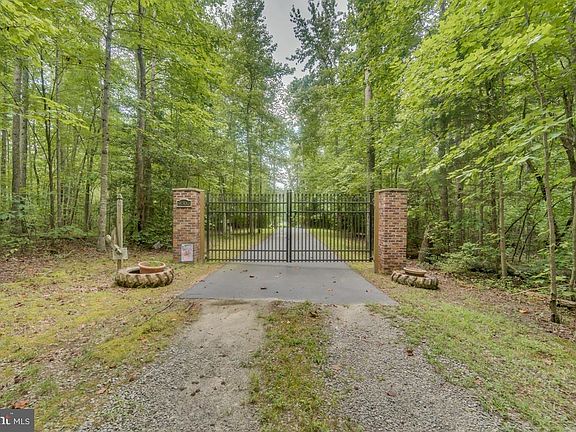 2nd image of 9300 Liam Ln