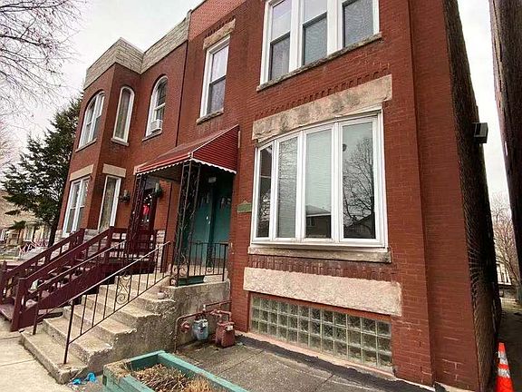 2nd image of 3331 S Wallace St