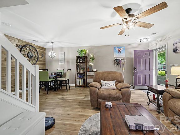 5th image of 11629 Boxer Ln