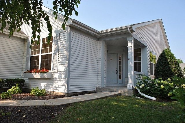 1st image of 21253 Lily Lake Ln
