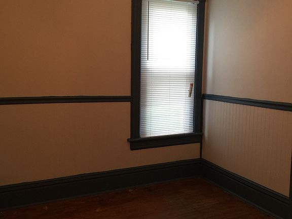 5th image of 608 N Chicago Ave