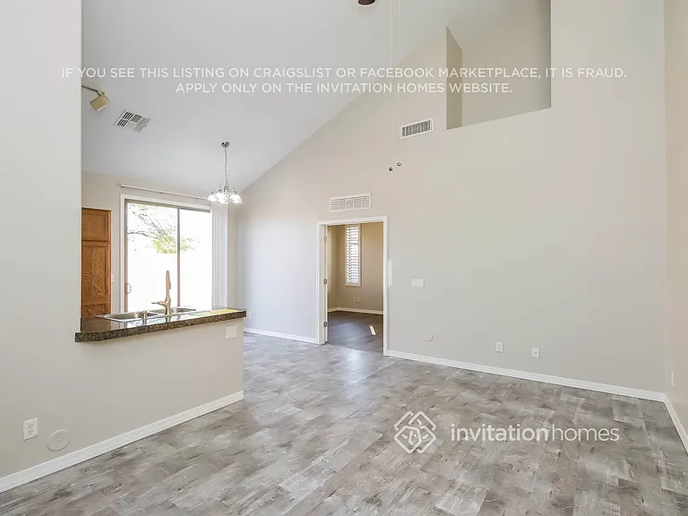 9912 E Escondido Ave — Photo 3