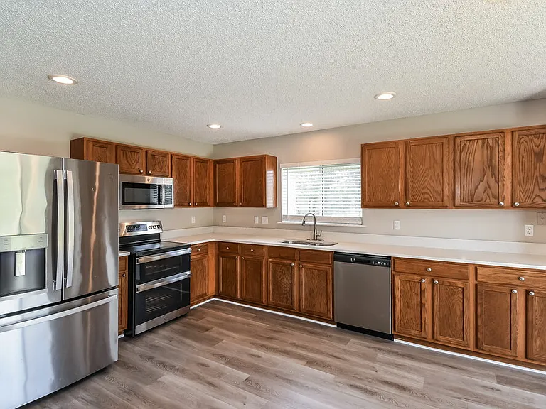 2168 Fresco Dr — Photo 8