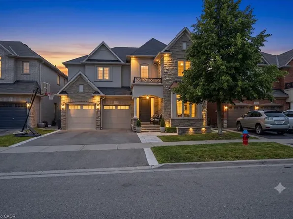 3202 Saltaire Cres, Oakville, ON L6M 0K8