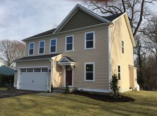 389 Alameda Pkwy, Arnold, MD 21012