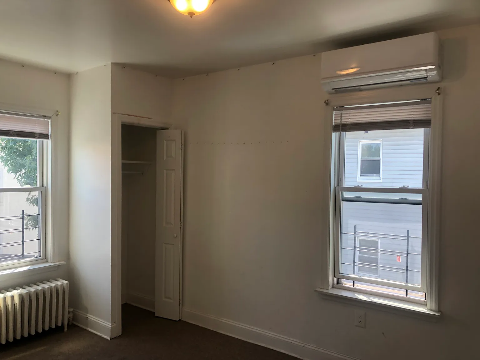 4 bed, 1400 sqft, $3,699 — Photo 4