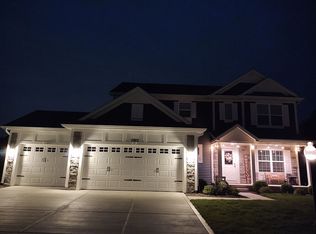 2852 Winterberry Rd, Portage, IN 46368