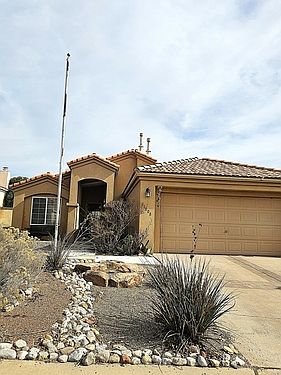 3rd image of 11008 Montecello Dr NW