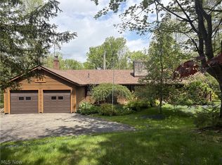 10200 Mayfield Rd, Chesterland, OH 44026