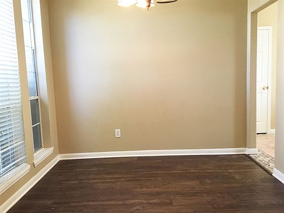 4th image of 20219 Westfield Parkway Dr
