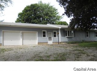 1786 Berwick Rd, Abingdon, IL 61410