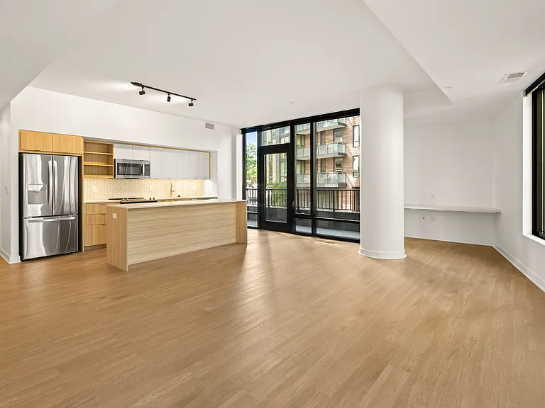 Solaire 7607 Old Georgetown — Photo 7