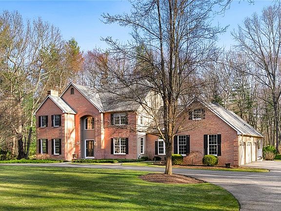 2nd image of 125 Westfield Dr
