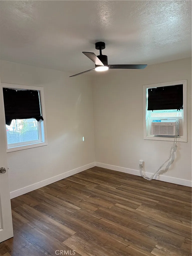2 bed, 680 sqft, $2,300 — Photo 4