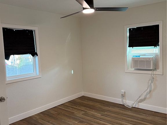4th image of 685 N Allen St