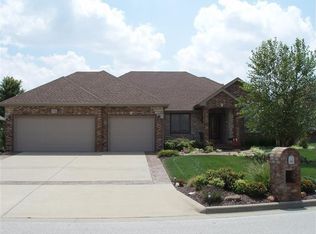 1228 E Evington Ct, Springfield, MO 65803