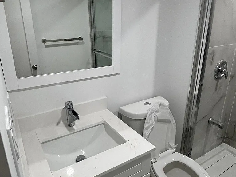 25 Clearfield Dr #BASEMENT — Photo 8