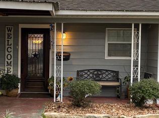 1109 Aberdeen Rd, Pasadena, TX 77502