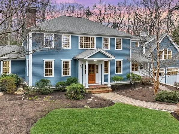 55 Presidential Dr, Southborough, MA 01772