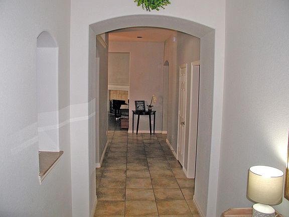 4th image of 28215 Chalet Park Dr