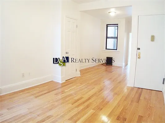 Rented by DSA Realty | media 54