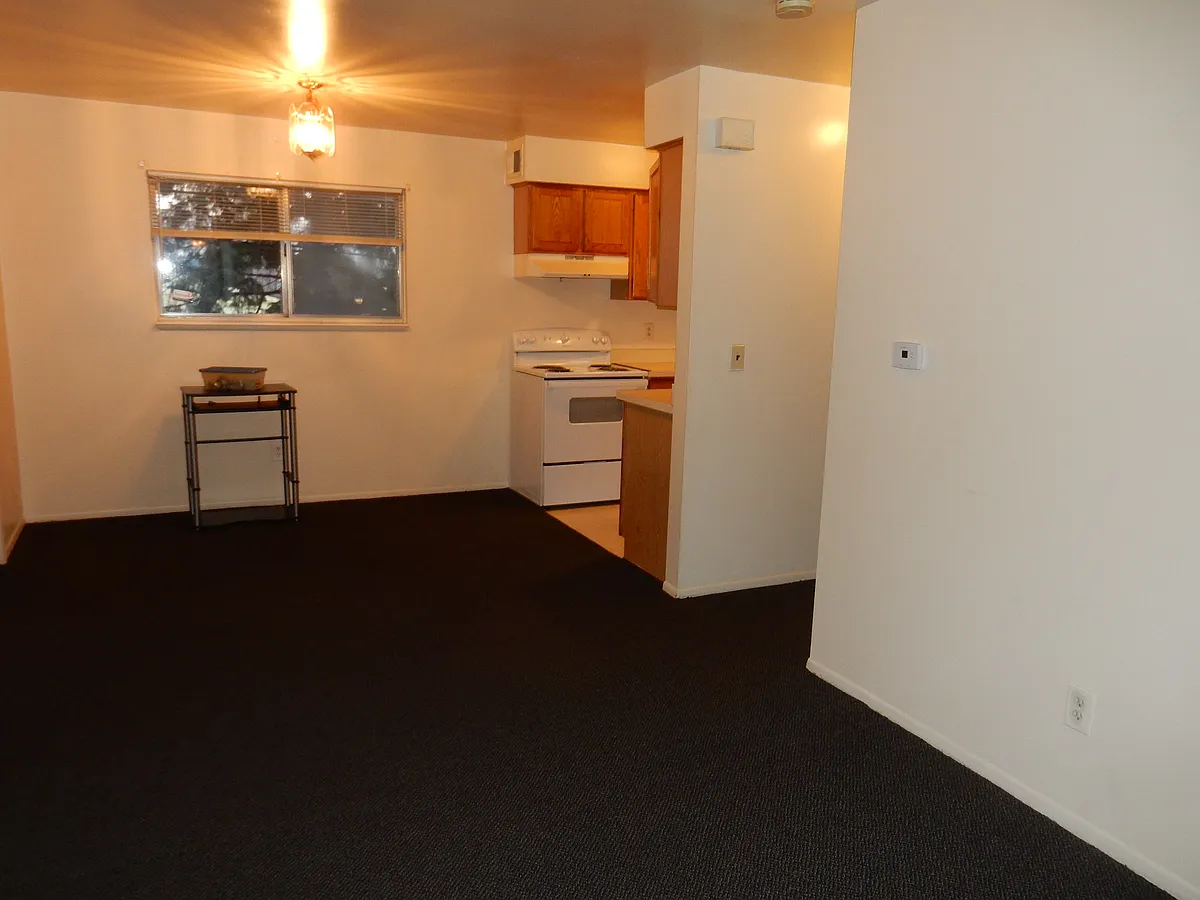 Building Photo - 150 Arcola St #3