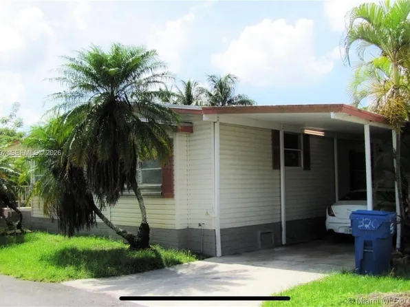 19800 SW 180th Ave Lot 320, Miami, FL 33187